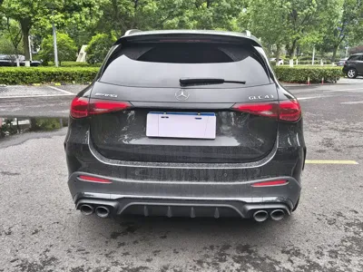 Mercedes-Benz GLC AMG