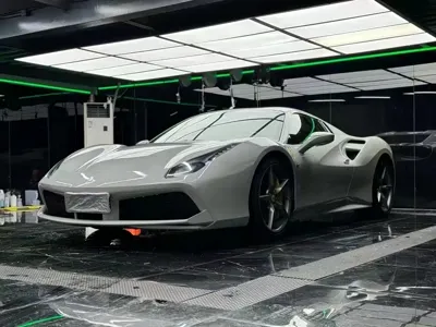 Ferrari 488