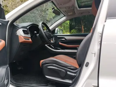 Geely Vision X6