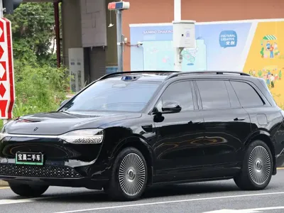 AITO 问界 AITO M9