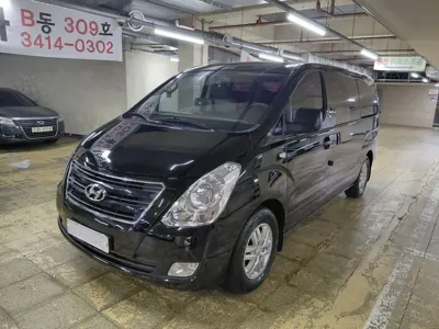 Hyundai Starex