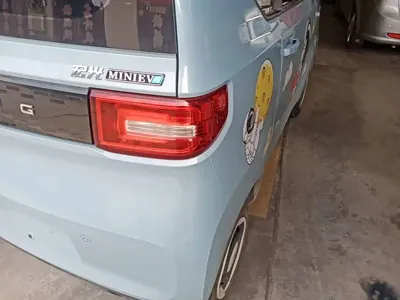 Wuling MINIEV
