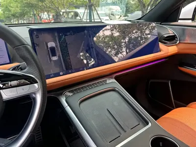 Xpeng G9