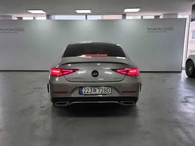Mercedes-Benz CLS-Class
