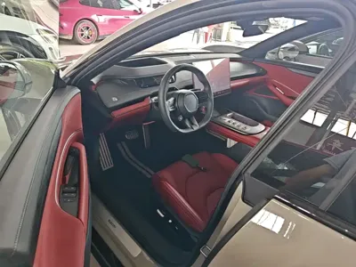 Xiaomi SU7