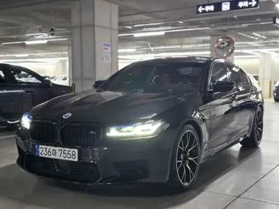 BMW M5
