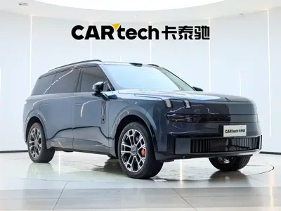 Lynk & Co 领克900
