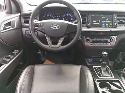 Hyundai Mistra