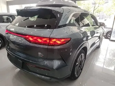 BYD 唐L