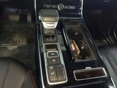 Roewe RX5 Max