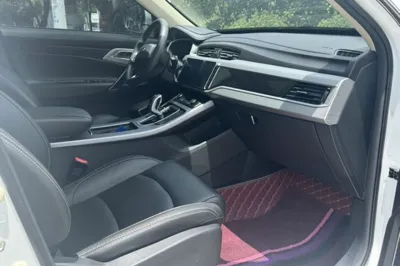 Geely Auto Emgrand X7 Sport