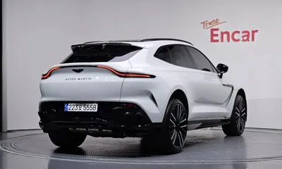 Astonmartin DBX