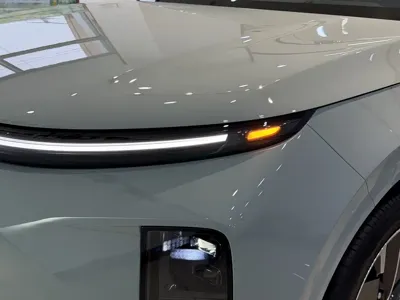 Li Auto Li L6