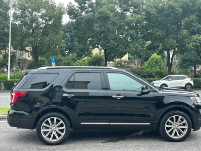 Ford Explorer (Import)
