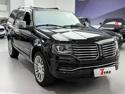 Lincoln Navigator