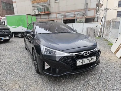 Hyundai Avante