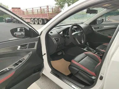 Changan Eado XT