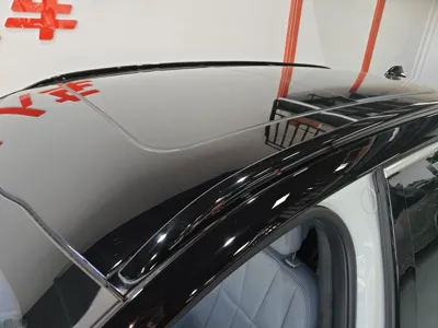 Nio ES8