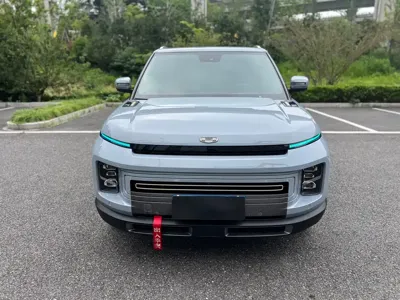 Geely ICON