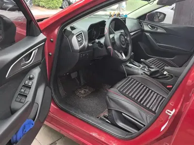 Mazda 3 Axela