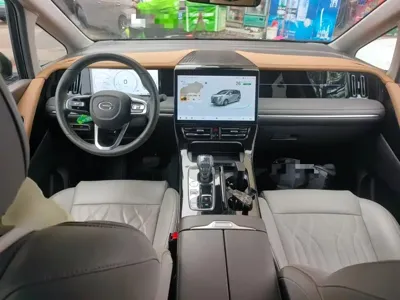 GAC Motor Trumpchi M8
