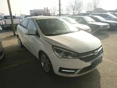 Chery Arrizo 5