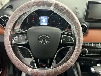 BAIC Senova X35