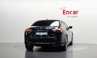 Maserati Ghibli