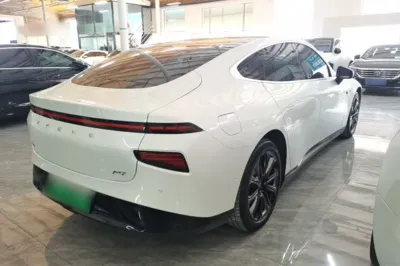 Xpeng P7