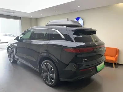 BYD 唐L