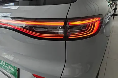 Geely Galaxy E5