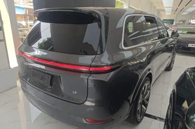 Li Auto L9