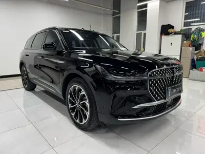 Lincoln Nautilus