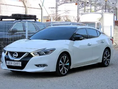 Nissan Maxima