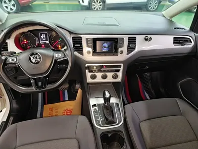 Volkswagen Golf Sportsvan