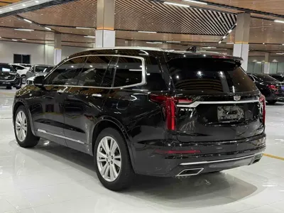 Cadillac XT6
