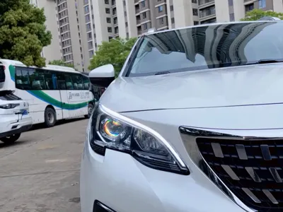 Peugeot 4008
