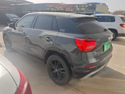 Audi Q2L