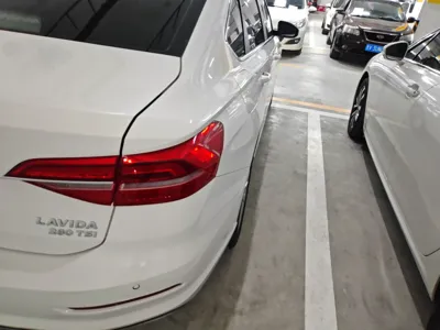 Volkswagen Lavida