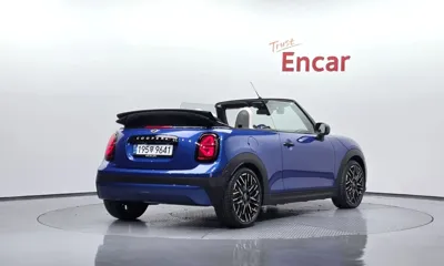 MINI Cooper Convertible