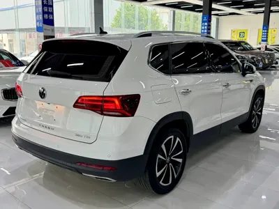 Volkswagen Tharu