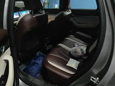 Geely Xingyue L