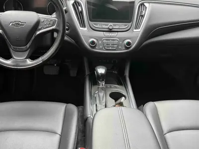 Chevrolet Malibu XL