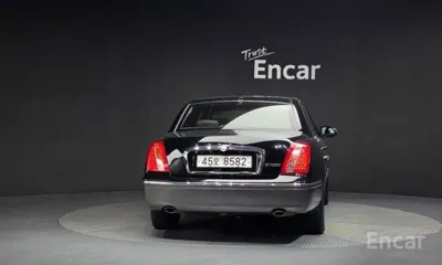 Kia Opirus