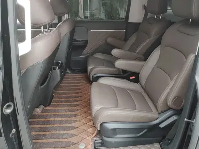 Wuling Xingguang 730
