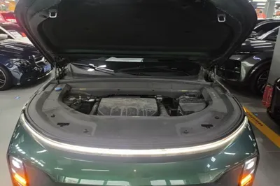 Li Auto L9
