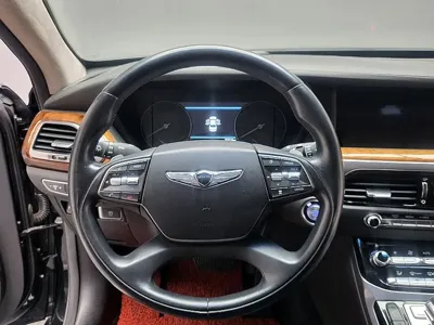 Genesis EQ900