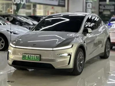 Tesla Model Y L