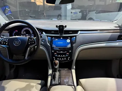 Cadillac XTS