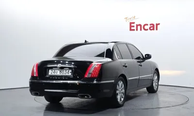 Kia Opirus